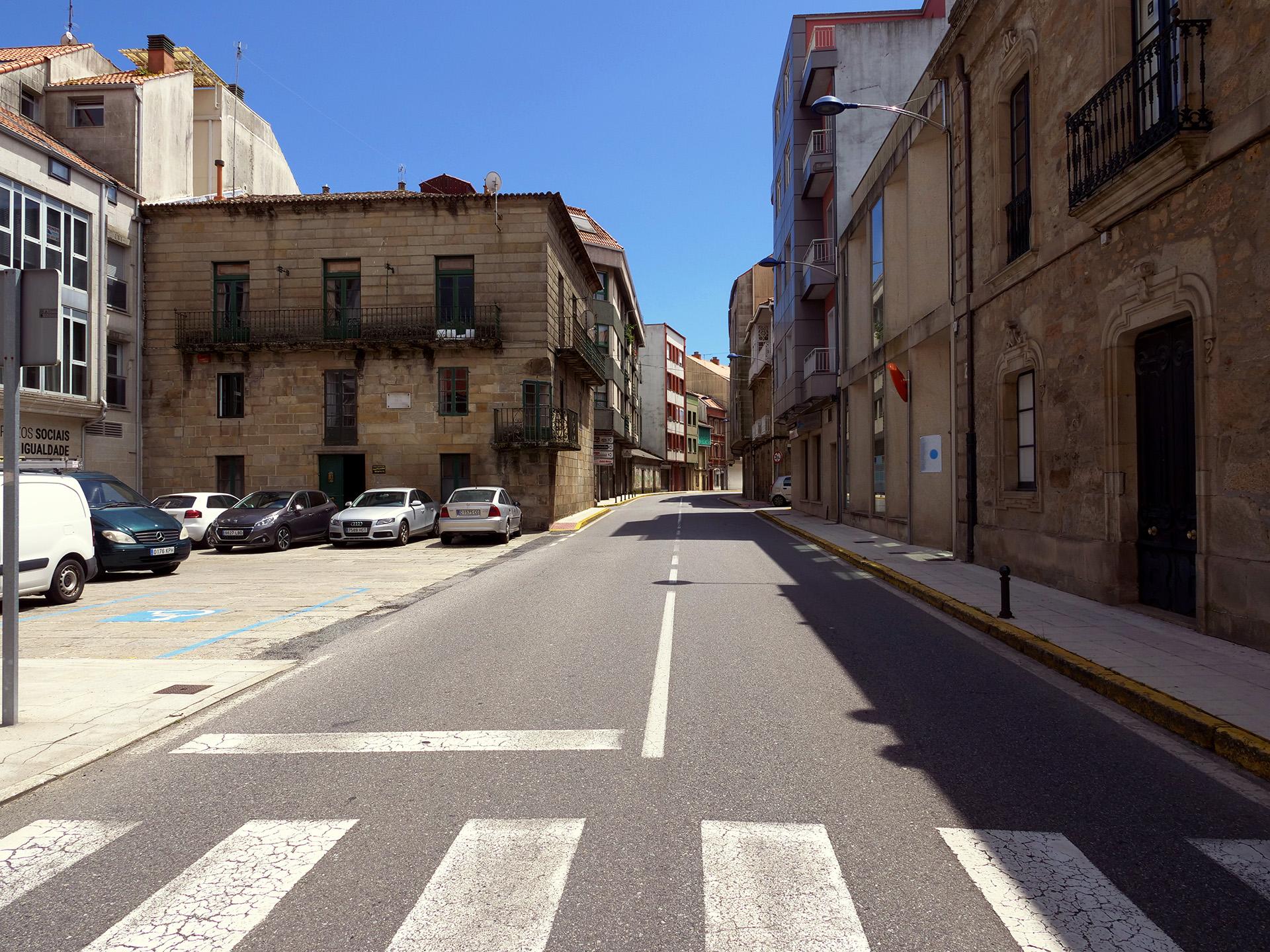 From road to street (V): A Pobra do Caramiñal